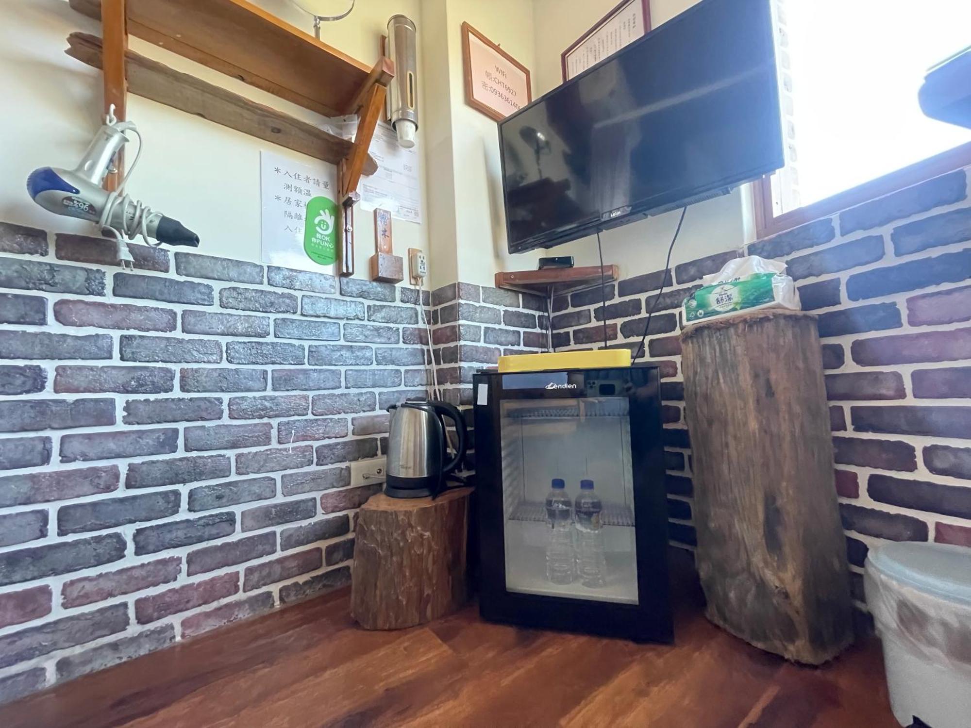 九份山海灣民宿 I 近老街 L 海景檜木房 Exterior foto